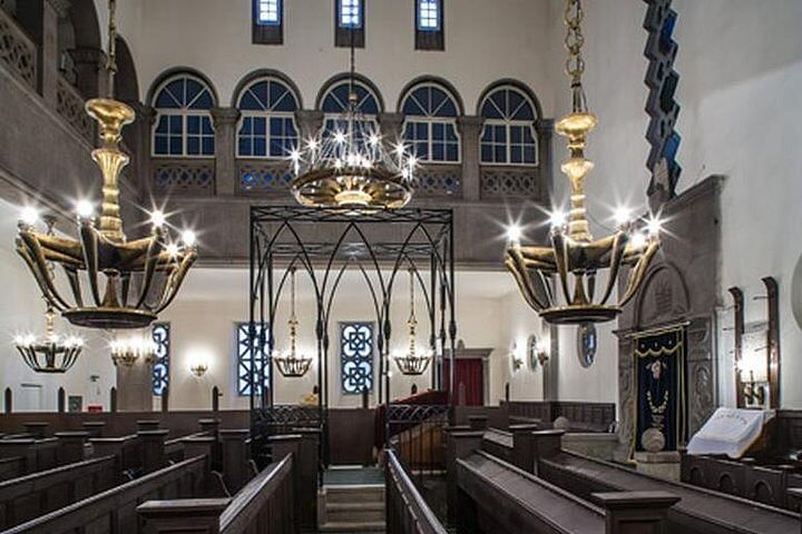 Beautiful synagogue architecture on a Jewish Tour Bratislava